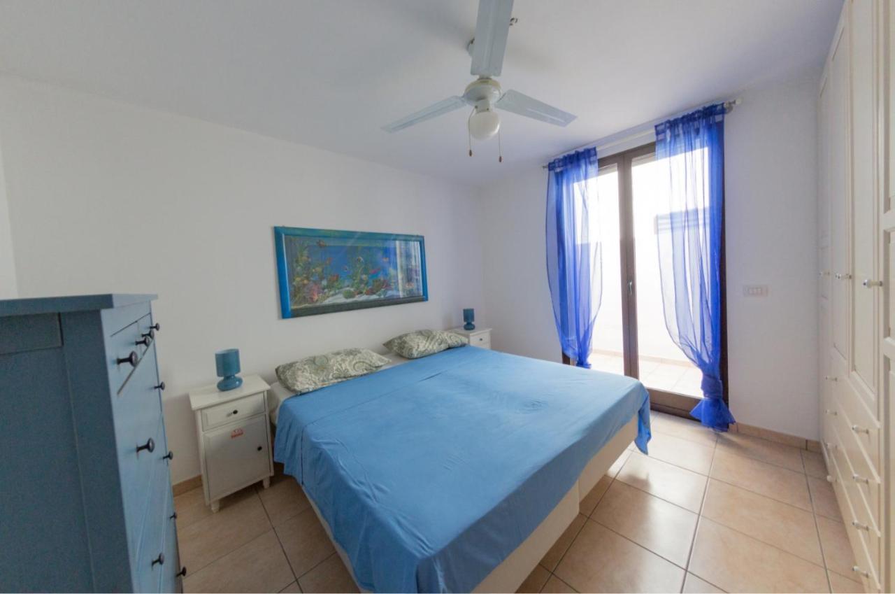 Villa Maldive Del Salento マリーナ・ディ・ペスコルーゼ エクステリア 写真